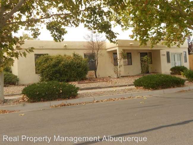 Building Photo - 2723 El Tesoro Escondido NW