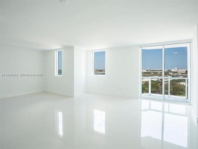Photo - 244 Biscayne Blvd Apartment