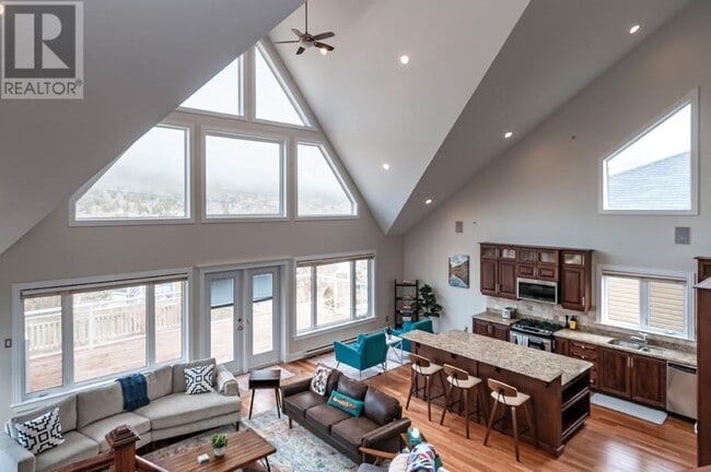 Photo du bâtiment - 24 Regiment Rd