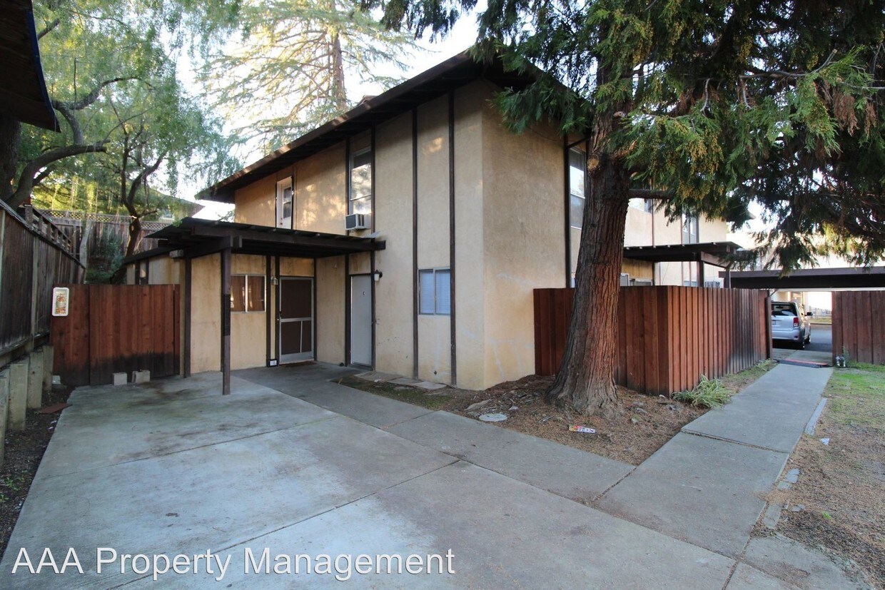 7 Donegal Ct, Pleasant Hill, CA 94523 Room for Rent in Pleasant Hill