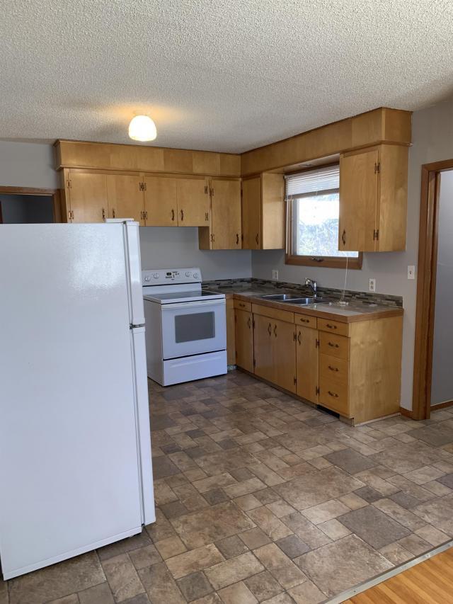 Photo du bâtiment - 2 bedroom in Moose Jaw SK S6H 2X1