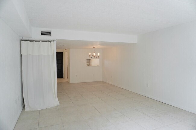Foto del edificio - 1510 Ocean Shore Blvd