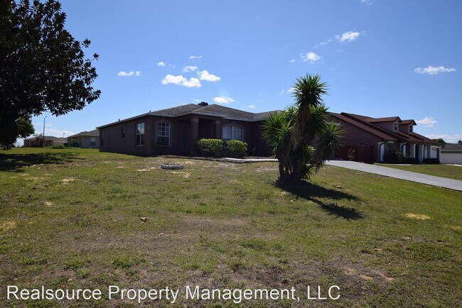 Foto del edificio - 3 br, 2 bath House - 1430 Bluff Loop