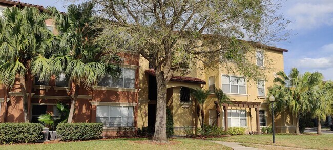 Foto del edificio - 5124 Conroy Rd
