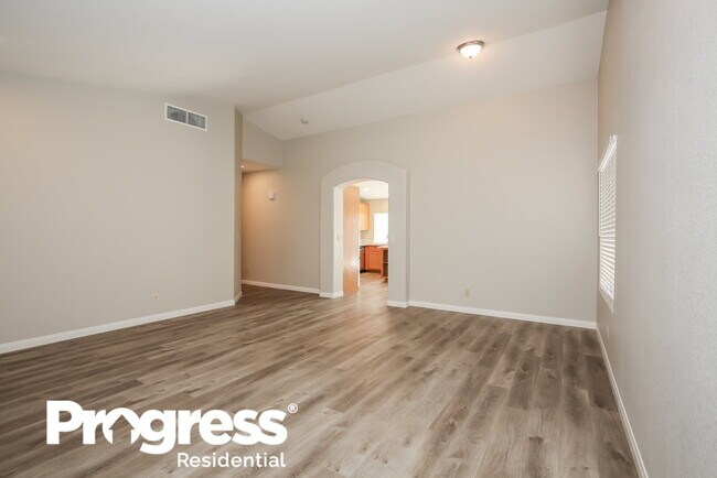 Building Photo - 4913 Wind Break Ln