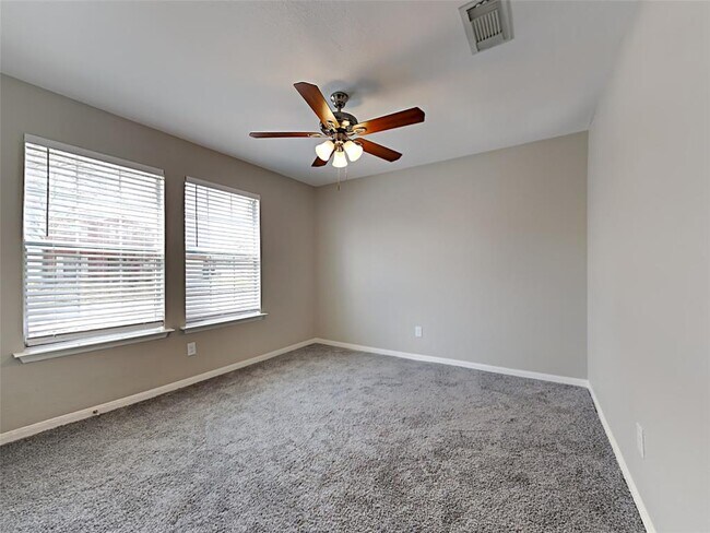 Foto del edificio - 9606 Park Heath Ln