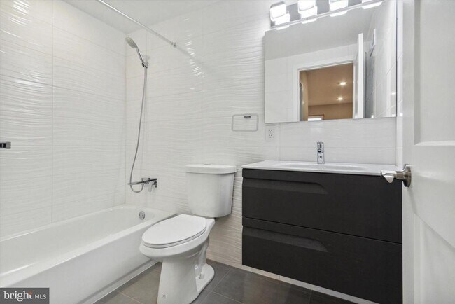 Foto del edificio - 1515 W Stiles St