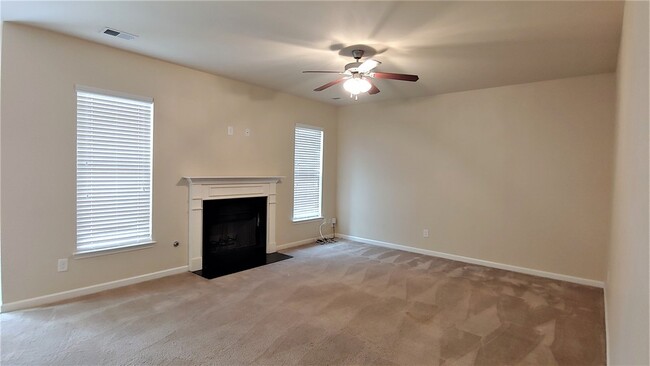 Building Photo - 3871 Zoey Lee Dr