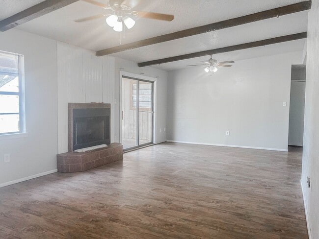 Building Photo - 5416 49th St