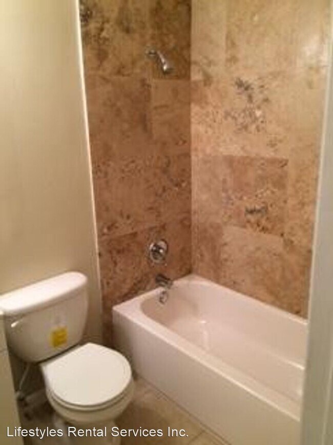Foto del edificio - 3 br, 2 bath House - 6846 Cinderella Rd