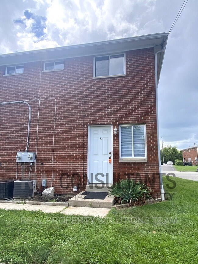 Foto del edificio - 5740 Arborwood Ct