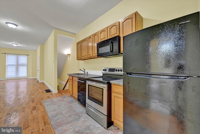 Foto del edificio - 221 E Lafayette Ave