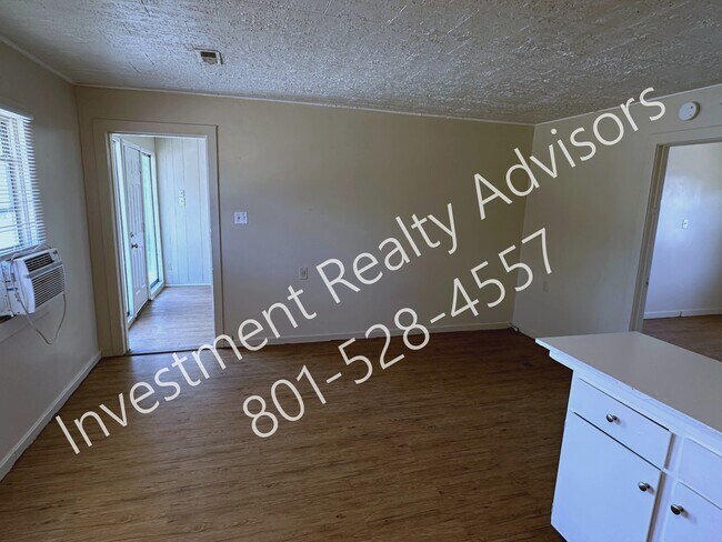Foto del edificio - Shady View Apartments