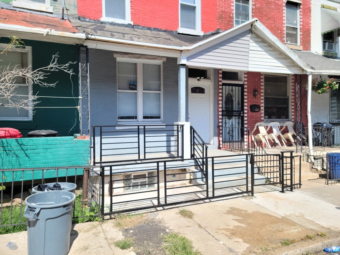 Fotografía del edificio - 5223 Harlan St