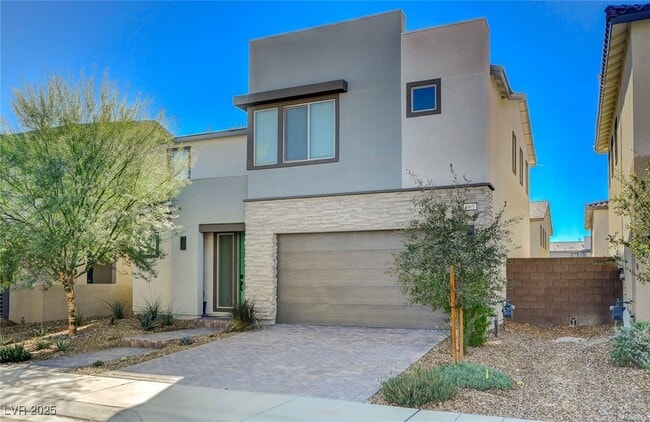 Building Photo - 1305 Azure Jay Ave