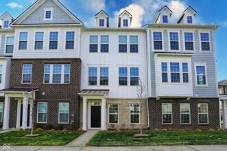 Building Photo - 14573 Elsmere Ln