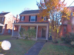 Building Photo - 3004 Semmes Ave