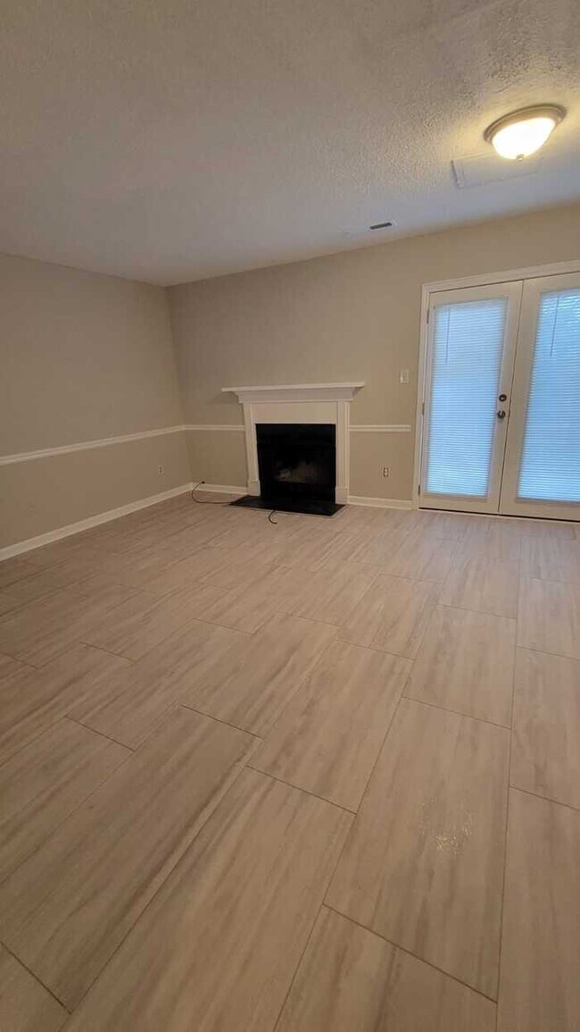 Foto del edificio - 663 Browning Ln SE