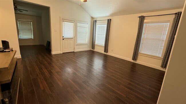 Building Photo - 25923 Hopson Meadows Dr
