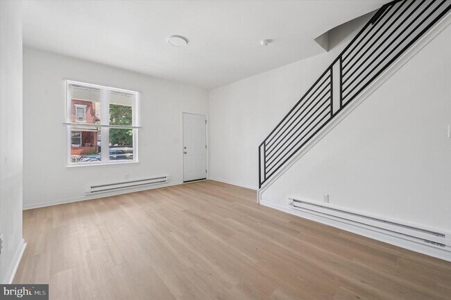 Foto del edificio - 330 N 61st St