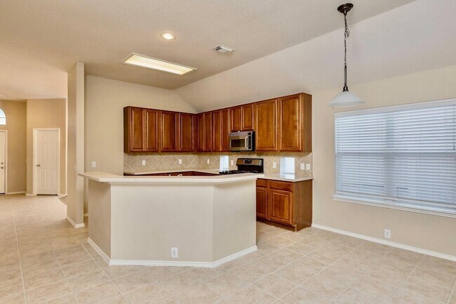 Foto del edificio - 30306 Castle Forest Dr