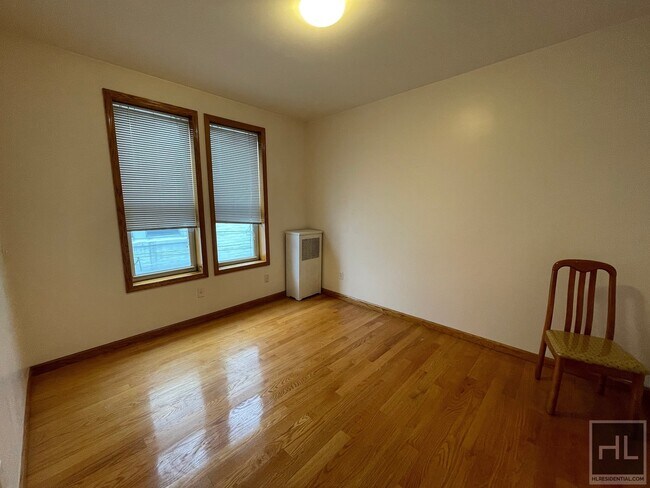 Building Photo - CLARA STREET