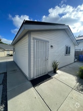 Building Photo - 329 Beaumont Ct