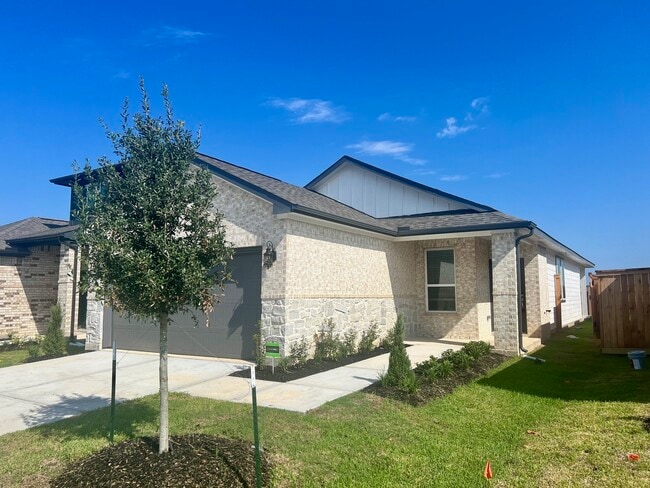 Building Photo - 15431 Dapple Blf Ln