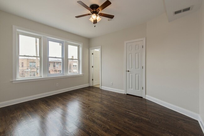 Foto del edificio - 7938 S Honore St