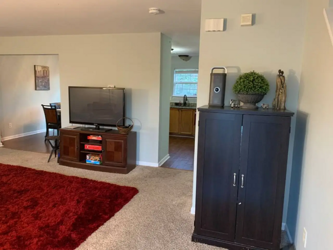 Foto del edificio - 2821 Trestle Ct SW