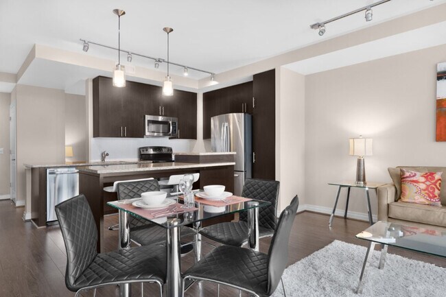 Foto del edificio - 3718 Midtown Dr