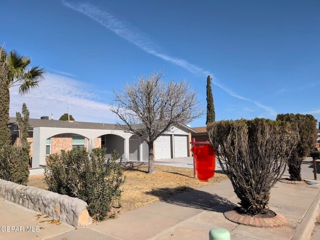 Building Photo - 11163 Wharf Cove Dr