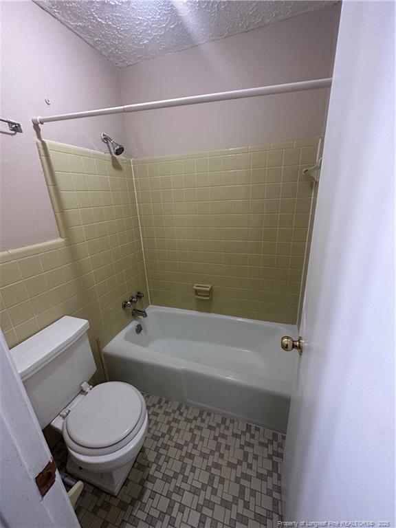 Foto del edificio - 4953 Fieldcrest Dr