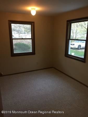 Foto del edificio - 247 Seabreeze Ave