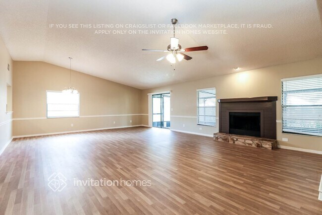 Building Photo - 6523 Seafairer Dr