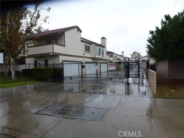 Foto del edificio - 1211 S Palmetto Ave