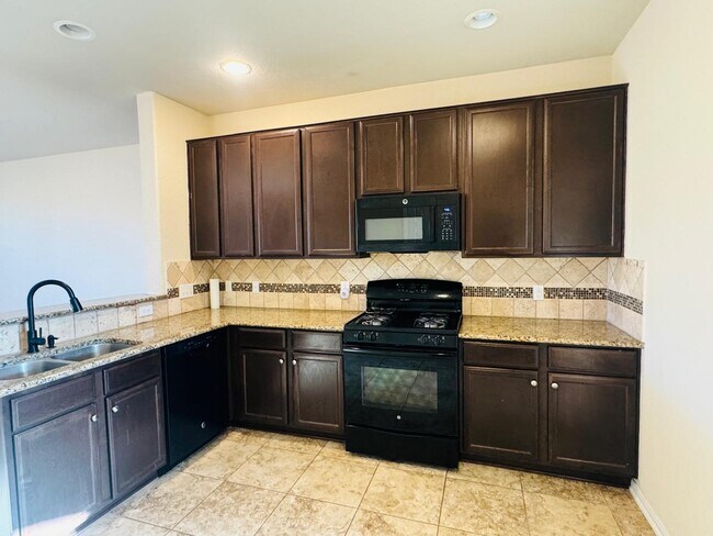 Building Photo - 2307 Cloudy Bay Dr