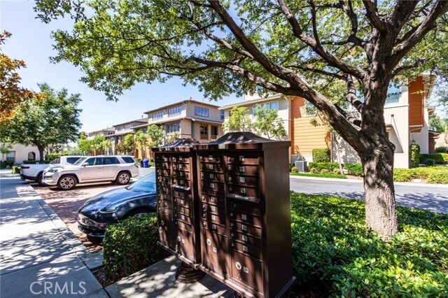 Building Photo - 12336 Hollyhock Dr