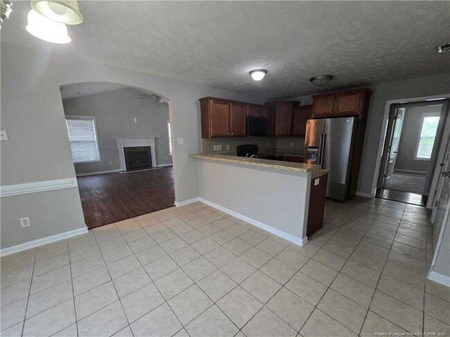 Foto del edificio - 150 Bear Creek Dr