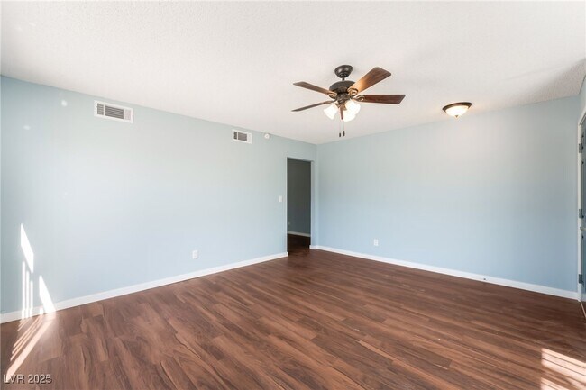 Building Photo - 1301 Wilborn St