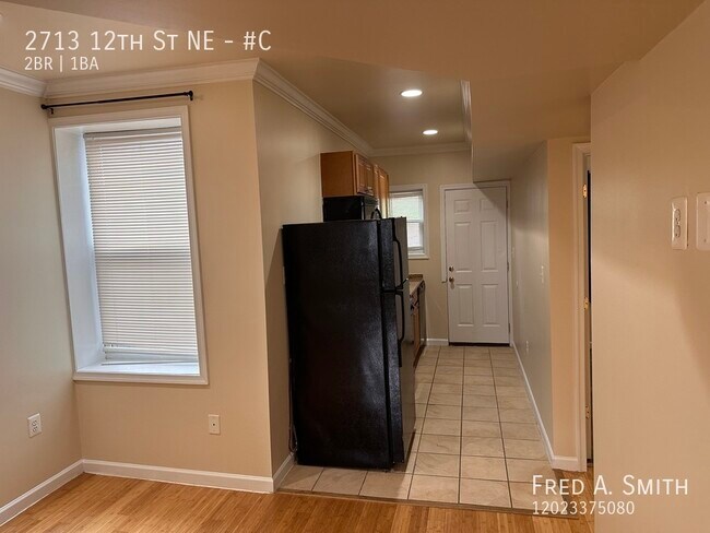 Foto del edificio - 2713 12th St NE