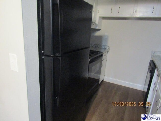 Building Photo - 1100-11G2 S Mayfair Terrace