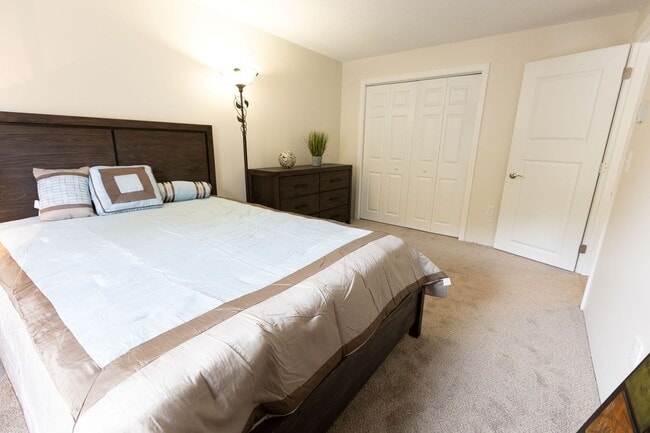 Interior Photo - Country Brook Apartments