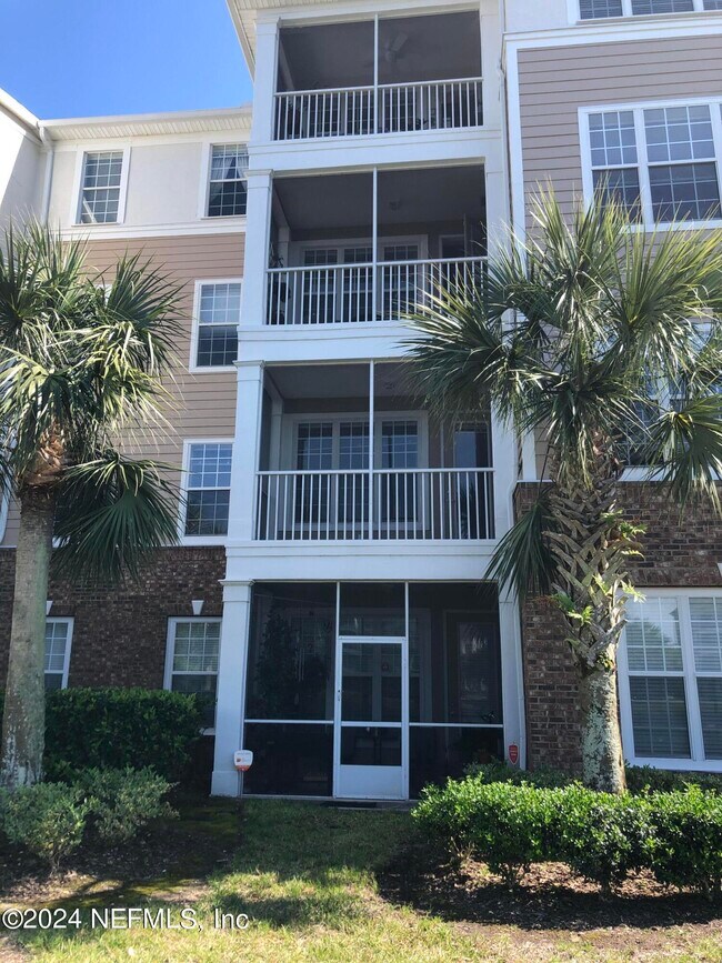 Foto del edificio - 11251 Campfield Dr