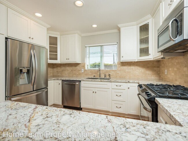 Building Photo - 3 br, 2 bath House - 3761 Royal Pl