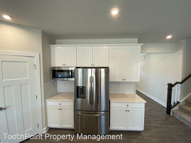 Foto del edificio - 5 br, 3 bath House - 1010 Augustus Beamon ...