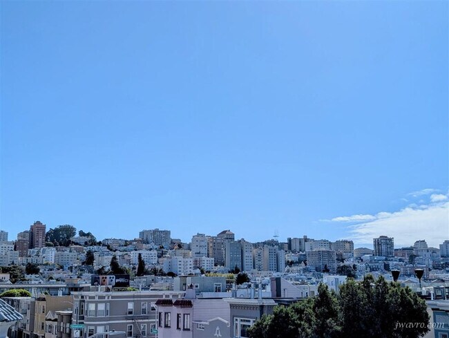 Foto del edificio - 3044 Franklin St