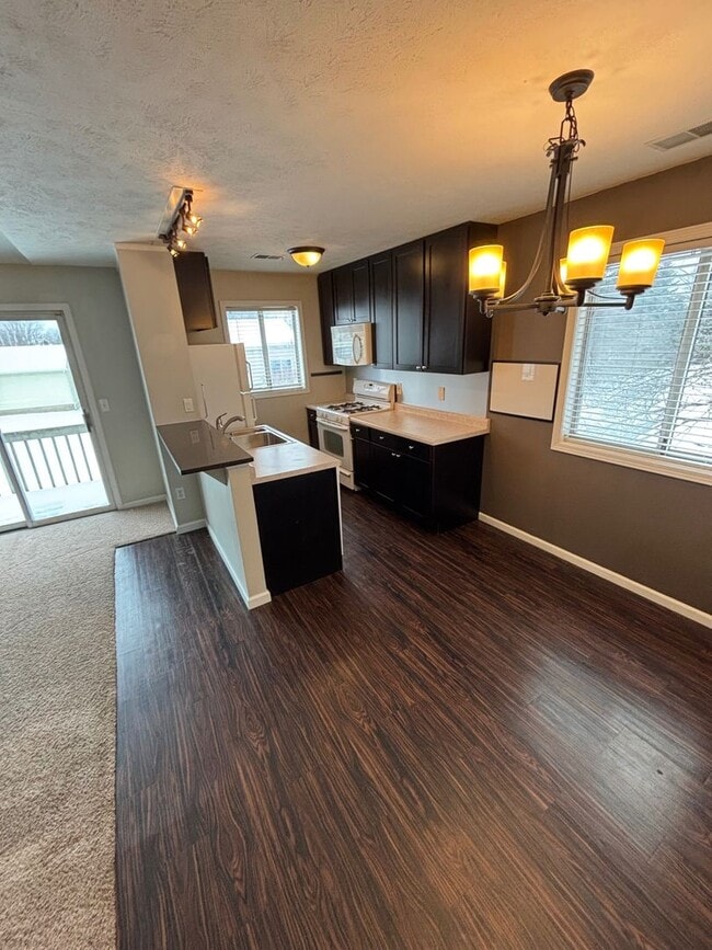 Foto del edificio - 4601-4607 Stauffer Ave SE