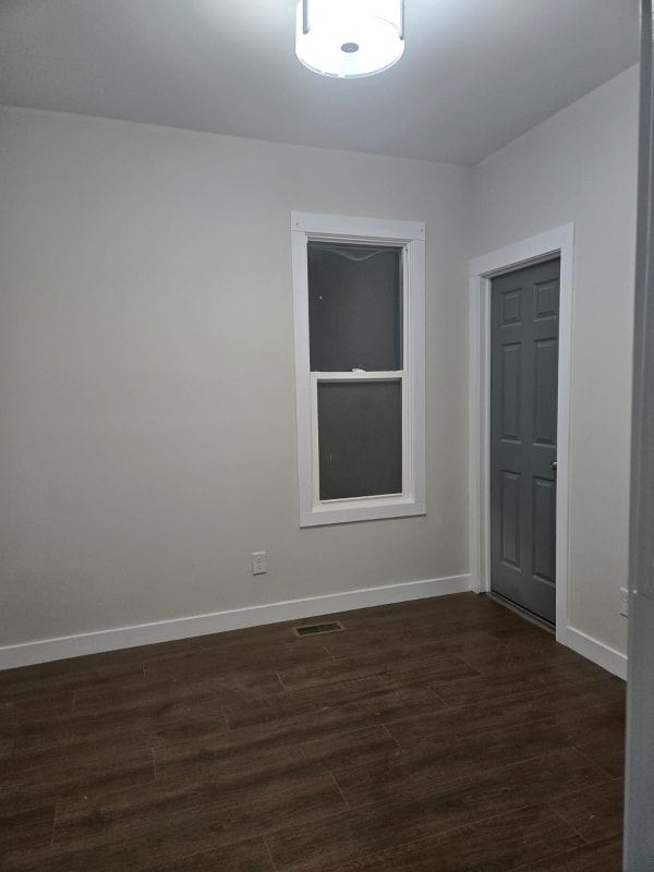 Foto del edificio - 1312 W Widenham St