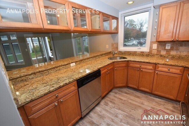 Building Photo - 1121 lake heron drive #1a